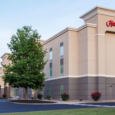 Hampton Inn Gloucester Eksteriør billede